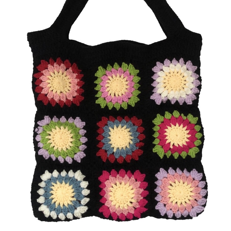 𝙂𝙧𝙖𝙣𝙣𝙮 𝙨𝙦𝙪𝙖𝙧𝙚 𝙩𝙤𝙩𝙚 𝙗𝙖𝙜 - Túi len ghép hoa