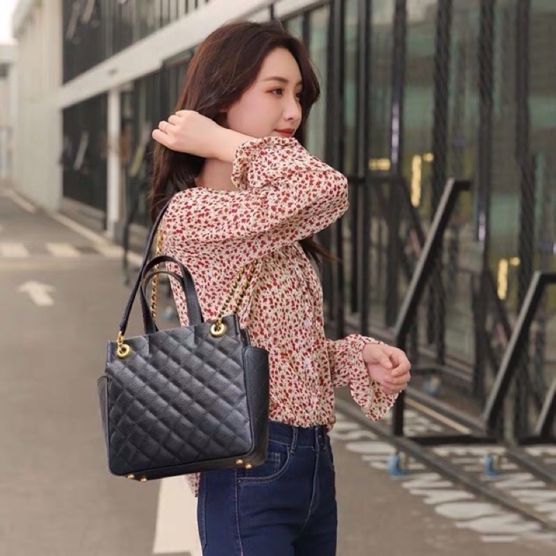 Túi cnk tay cầm ôm trám công sở size 26.