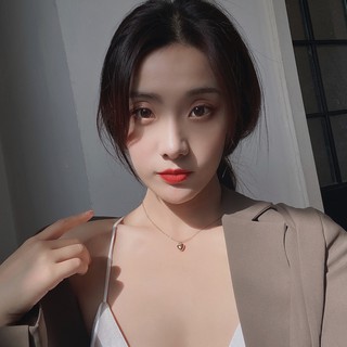 Dây Chuyền Mặt Trái Tim Xinh Xắn