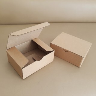 Combo 50 hộp carton nắp gài 13x10x5 cm