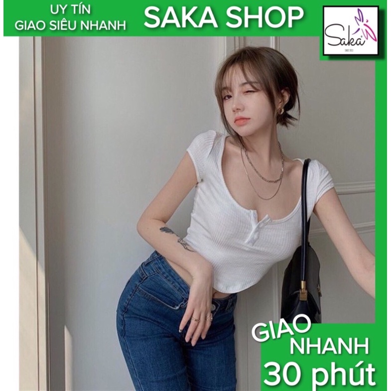 Áo croptop nữ thun tay ngắn vạt bầu nút sắt màu trắng
