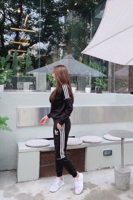 BÔ THỂ THAO ADIDAS