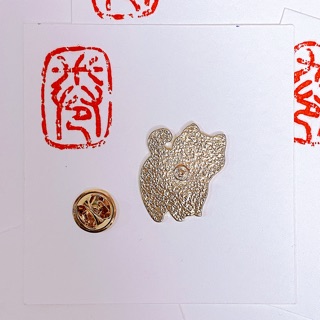 Pin cài hình mèo béo
