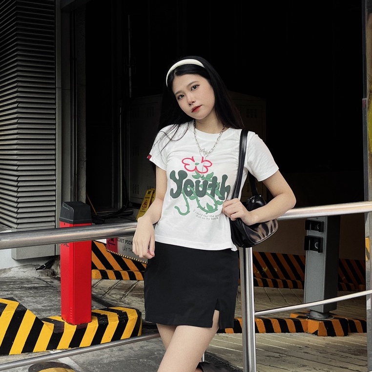 Áo thun Baby Tee nữ Youth Flower ngắn tay cổ tròn dáng vừa form rộng 250gsm Local Brand | Youth Power