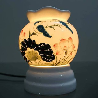 Đèn xông tinh dầu