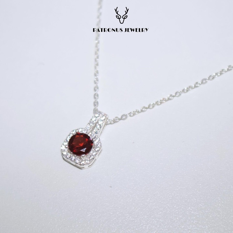 Dây Chuyền Hera Đá Garnet DCHDG22A Patronus