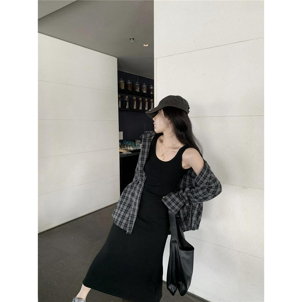 Set Áo Thun Dài Tay Cổ Tròn + Đầm Yếm Ca Rô Dài Tay Cổ Bẻ Thời Trang Nữ