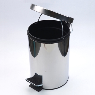 Thùng rác inox có bàn đạp đóng mở nắp tiện lợi