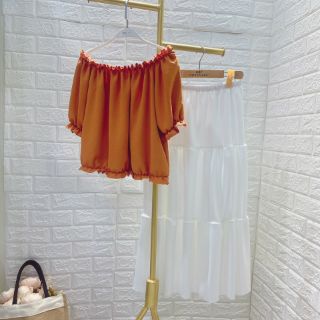 Set váy maxi và áo trễ vai