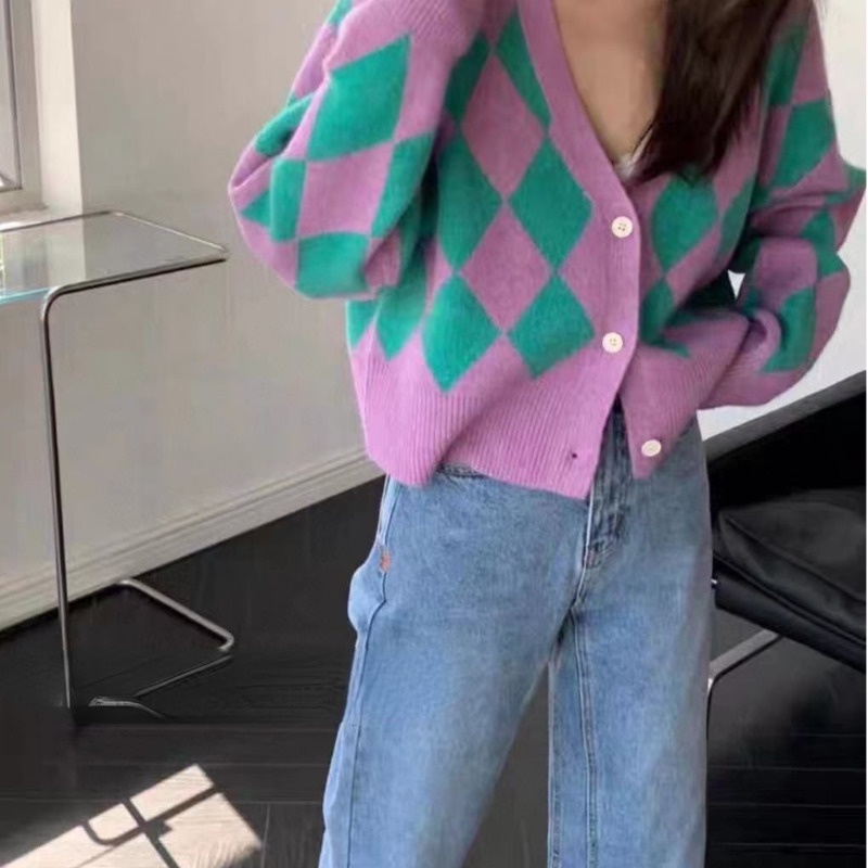 Áo khoác cardigan cổ chữ V tay dài dáng rộng họa tiết caro tương phản phong cách Hàn Quốc