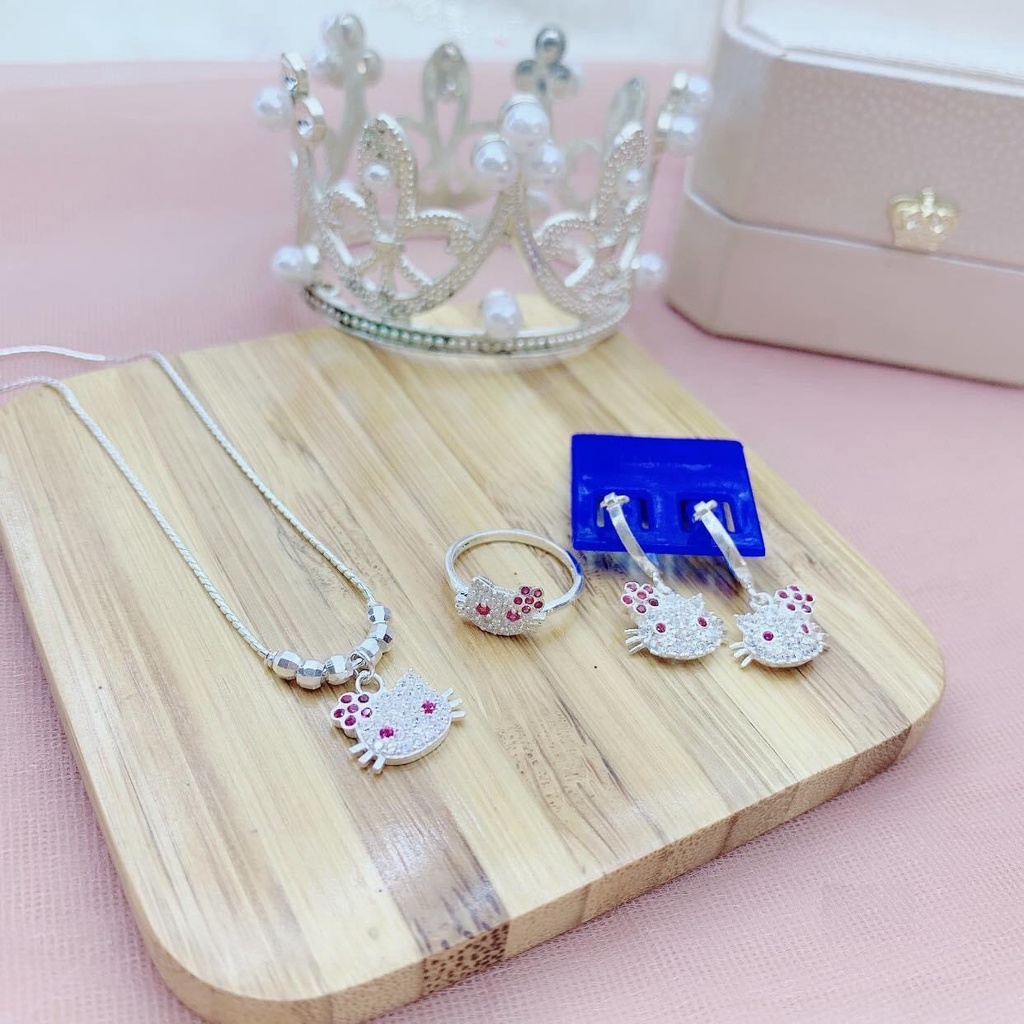 Mẫu 1: Dây chuyền bạc cho bé gái Bộ mèo Kitty cho bé gái