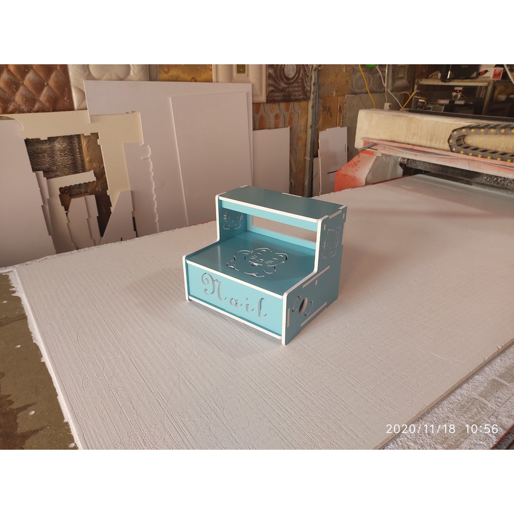 Kệ làm móng để chân nail siêu rẻ không ngăn kéo