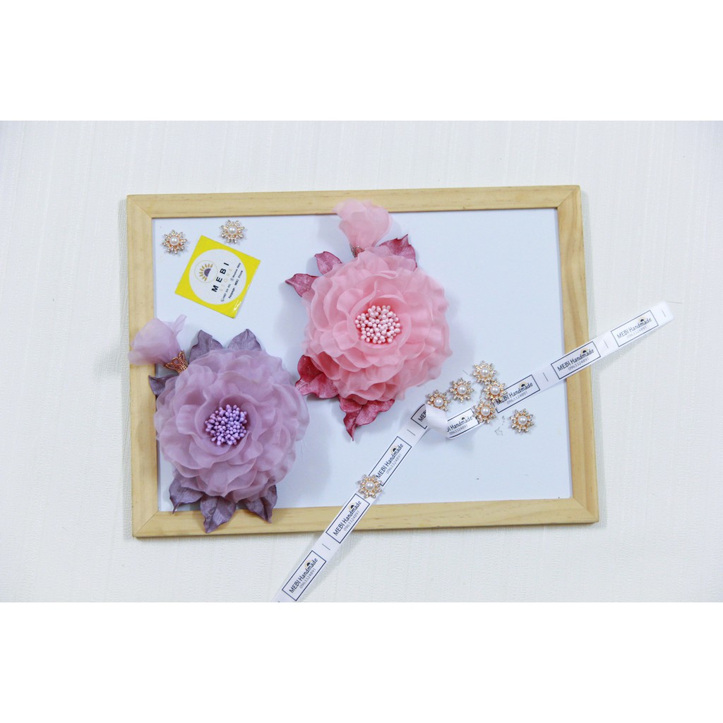 (Ảnh thật 100%) Hoa cài áo handmade vải voan 1 nụ đế kim loại siêu sang (size 13.5 - 14cm)