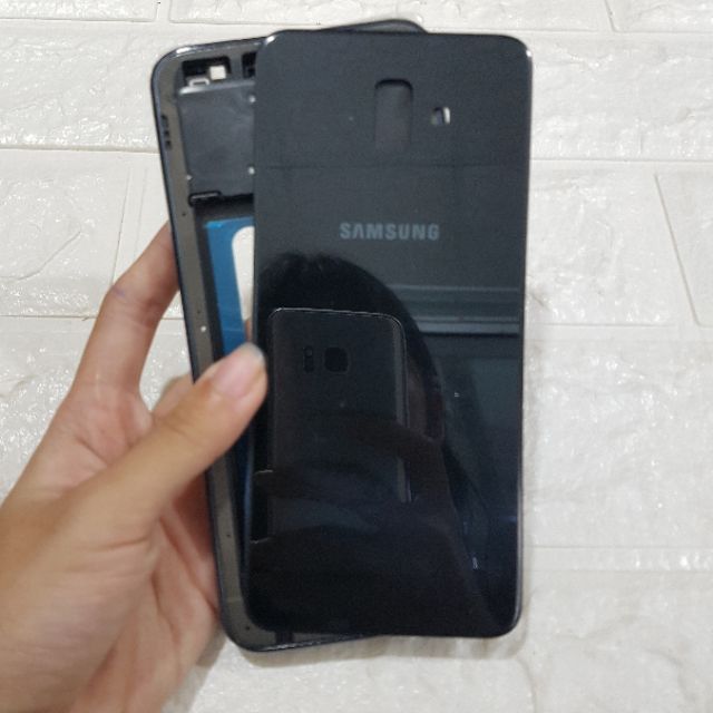 Bộ Vỏ + Sườn Samsung J6Plus Zin Hang Cao Cấp