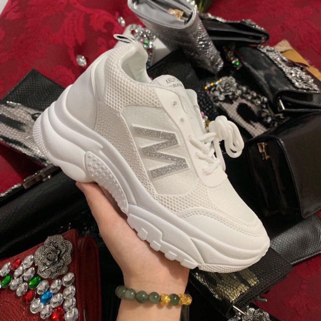 Giày nâng đế nhịp tim | BigBuy360 - bigbuy360.vn