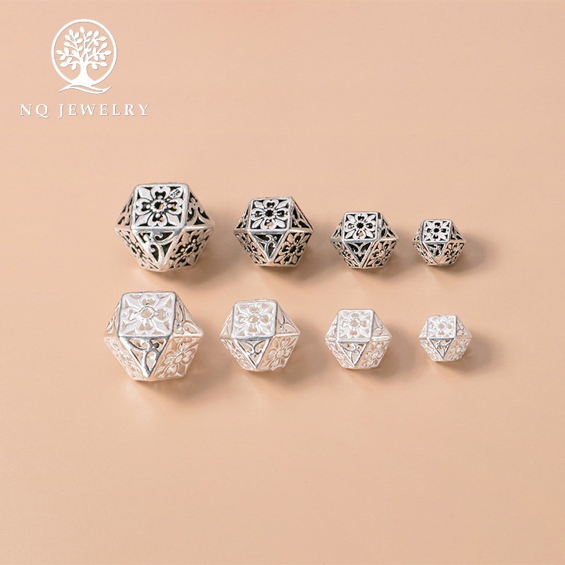 Charm bạc trắng xỏ ngang nhiều cạnh - NQ Jewelry