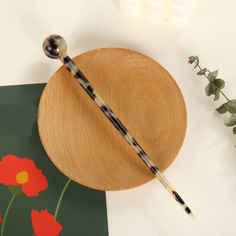 Trâm Cài Tóc Tròn Acetate Họa Tiết Da Báo Bò Kẹo Mút Cổ Điển