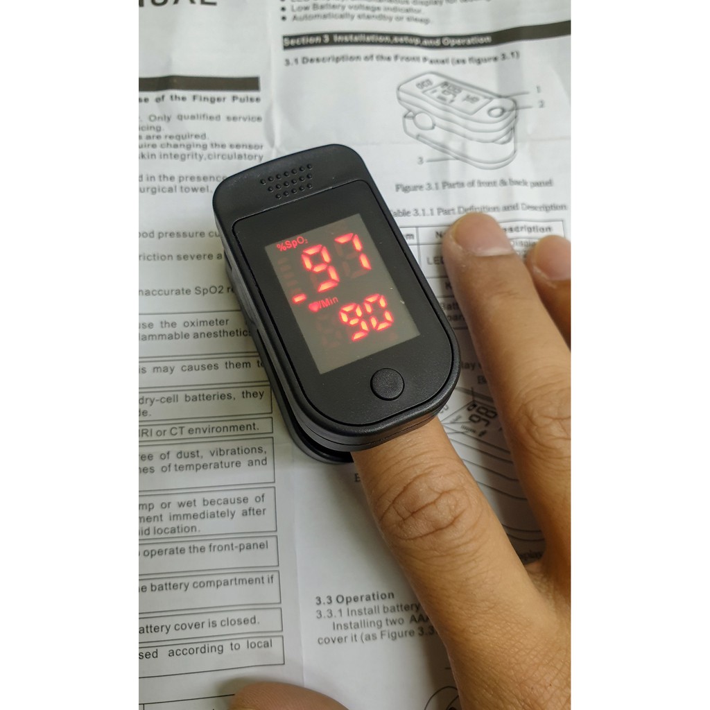 Máy đo nồng độ Oxy trong máu (SPO2) và nhịp tim Finger Pulse Oximeter