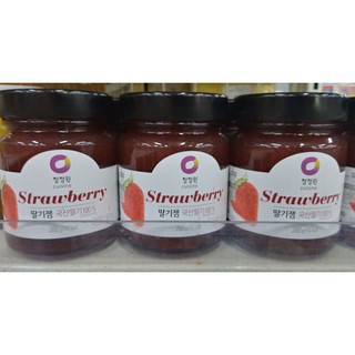 MỨT DÂU TÂY HÀN QUỐC 280G ăn với bánh mì, pha trà