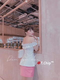 Áo trễ vai bèo