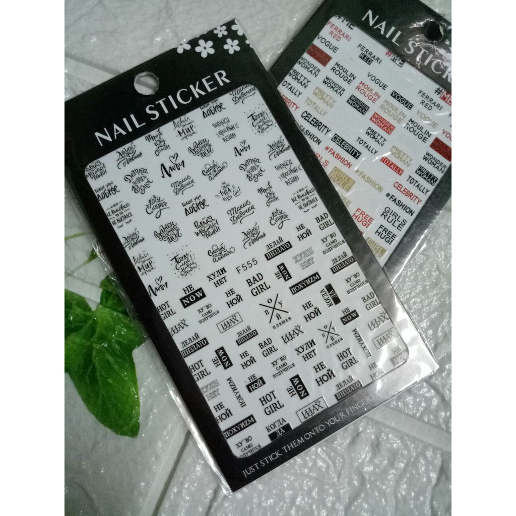 Sticker trang tri mong 2