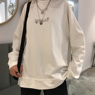 ÁO “ WHAT IS LOVE “ Sweater