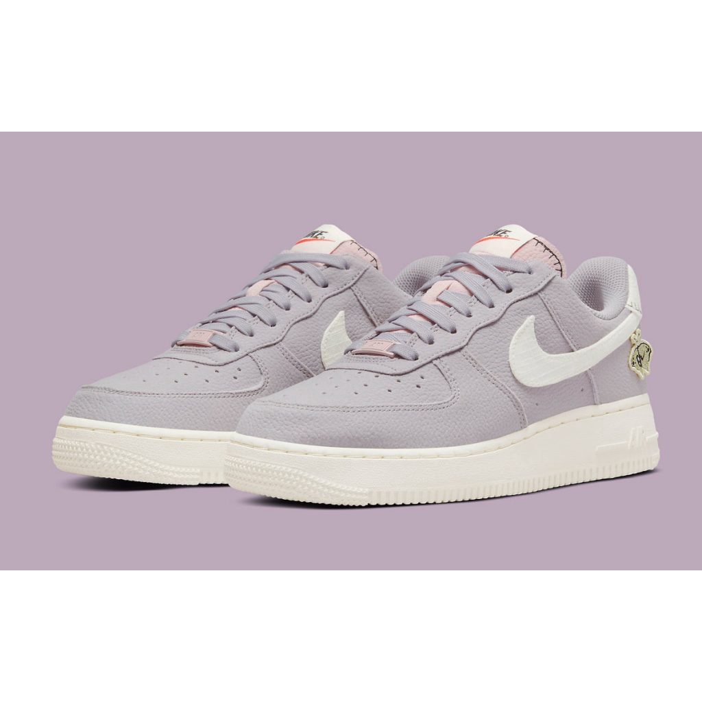 Giày thể thao chính hãng unisex Nike Air Force 1 phối màu tím