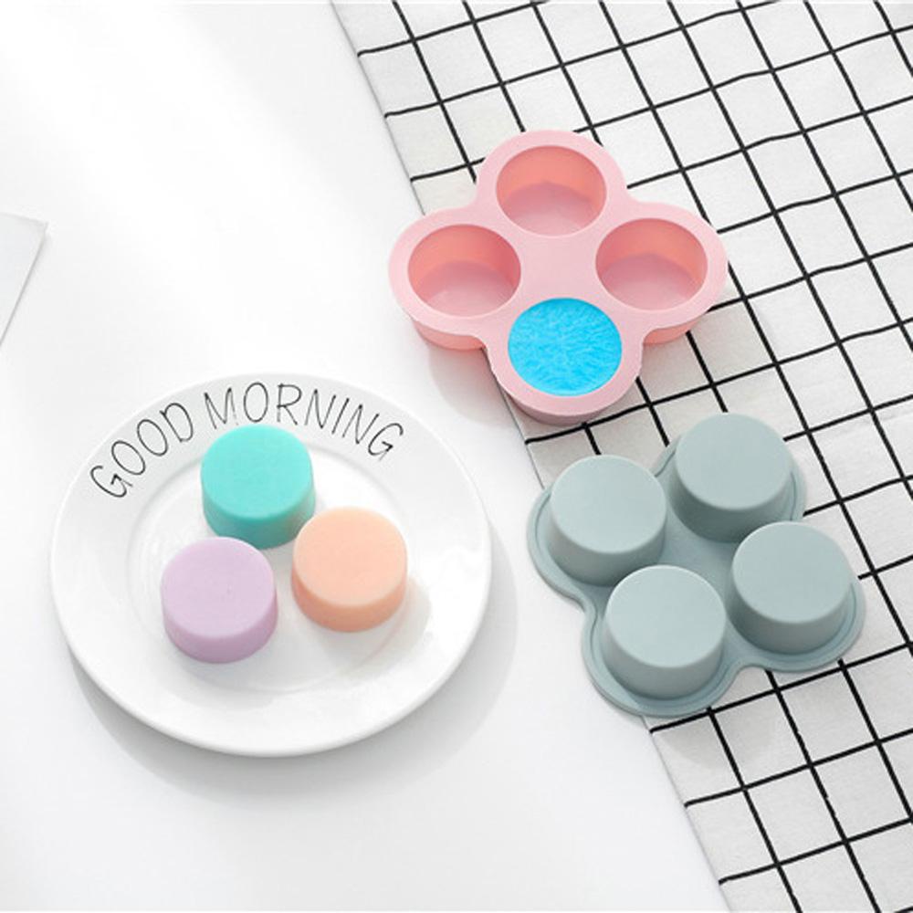 Khuôn Silicone Làm Bánh Hình Tròn Tiện Dụng