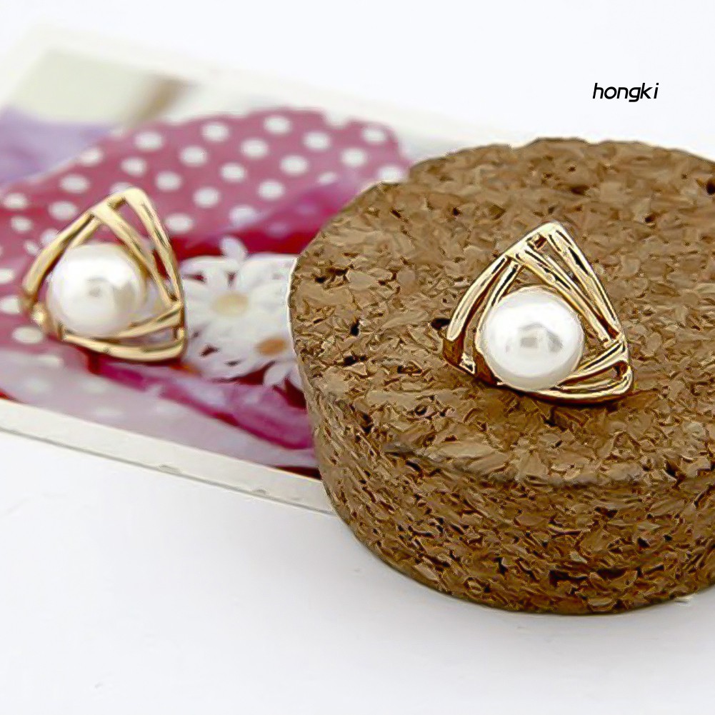 Đôi khuyên tai thiết kế tam giác đính hạt ngọc trai nhân tạo sang trọng thời trang dành cho nữ