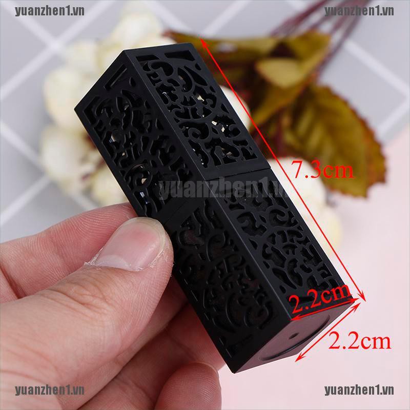 Hộp Rỗng Đựng Mỹ Phẩm Với Màu Đen