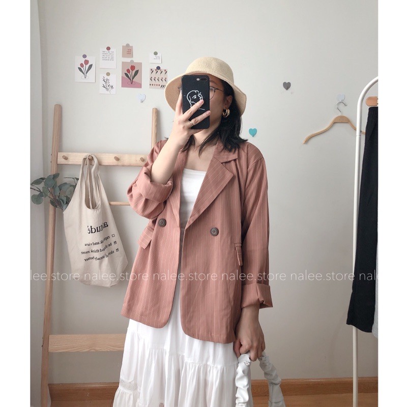 Áo blazer kẻ sọc