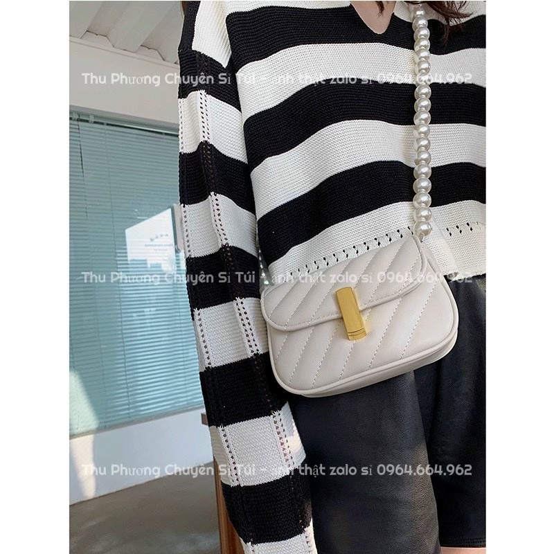 Túi đeo chéo dây ngọc khoá bấm trần chỉ chéo siêu xinh