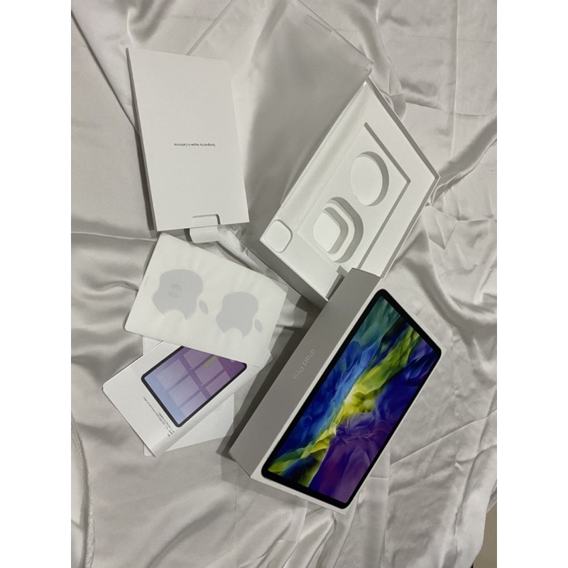 Hộp dùng để đựng điện thoại  iPad Pro | BigBuy360 - bigbuy360.vn