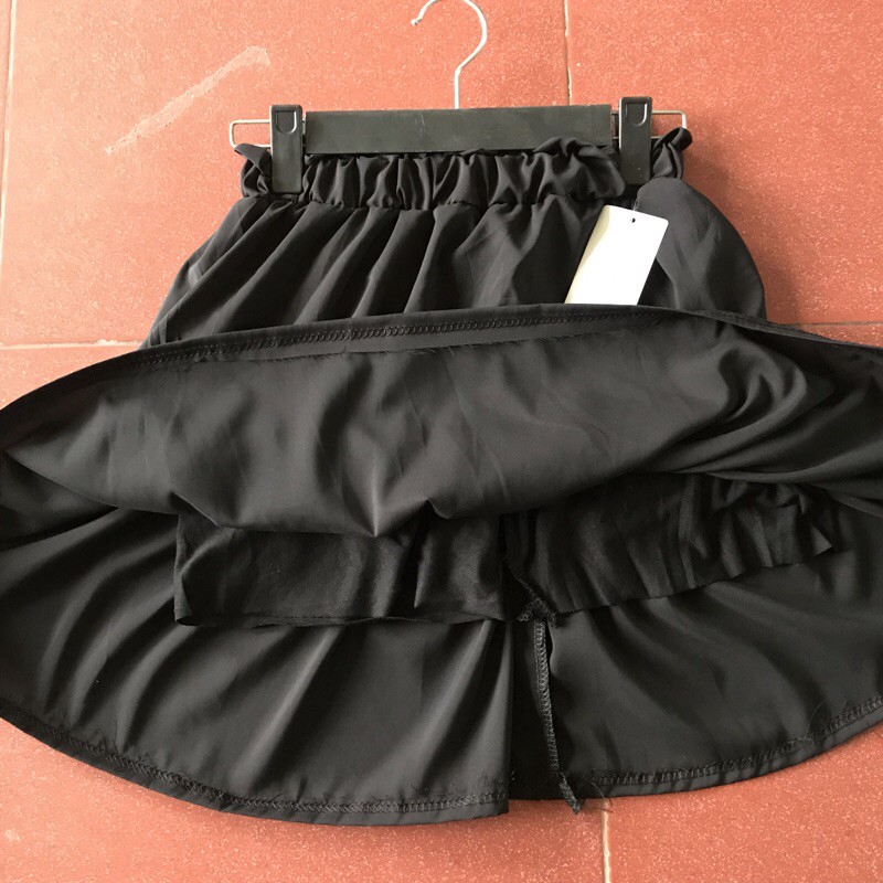 CHÂN VÁY NGẮN HAI TẦNG KÈM QUẦN ĐÙI | BigBuy360 - bigbuy360.vn