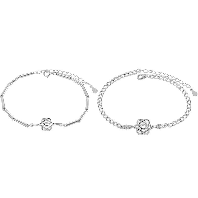 1 Cặp Vòng Tay Mạ Bạc s925 Mặt Trái Tim Thắt Nút Thời Trang