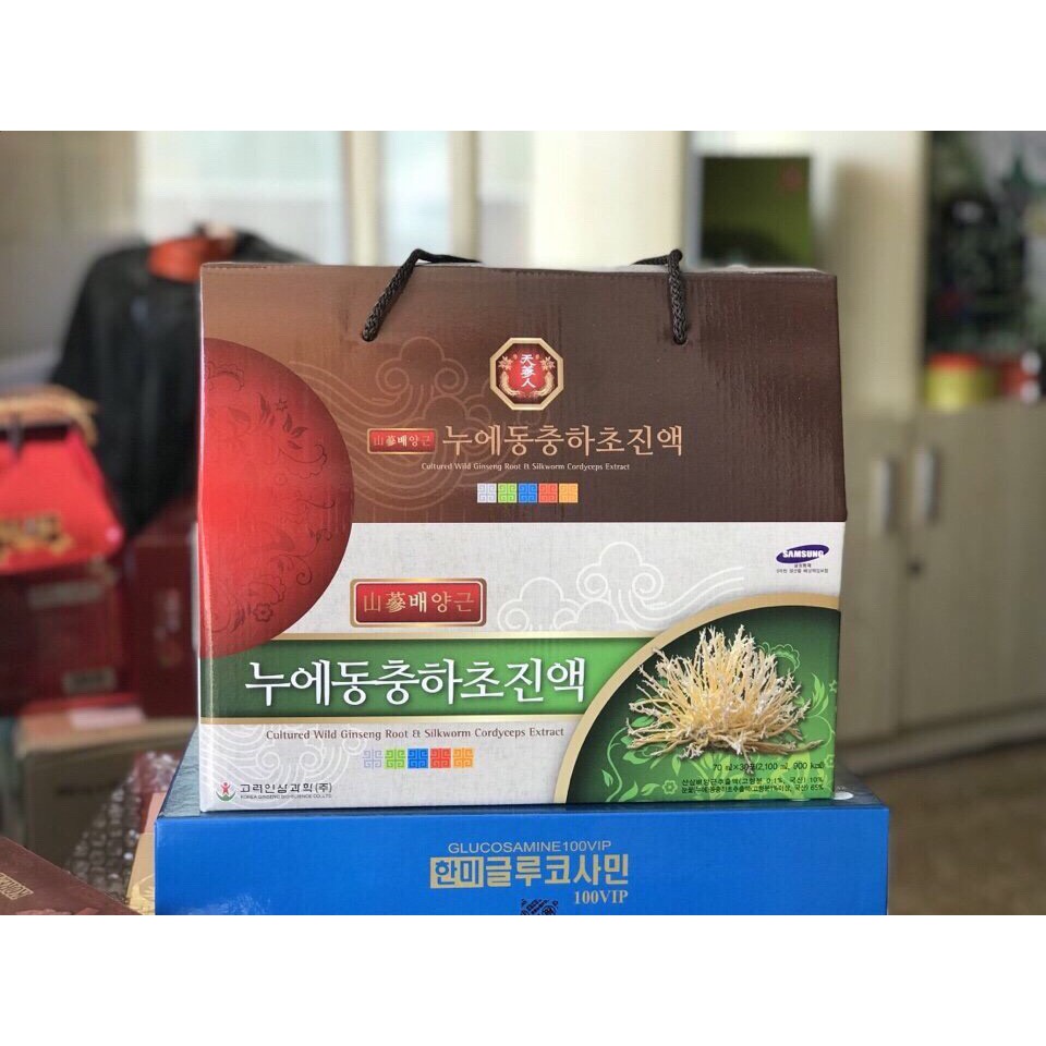 - Tinh Chất Đông Trùng Hạ Thảo quai xách 30 gói x 70ml