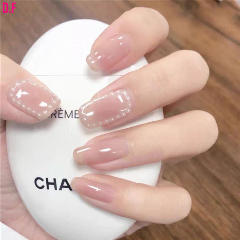 Gel sơn móng tay màu hồng nhạt thời trang trung hoa xinh xắn