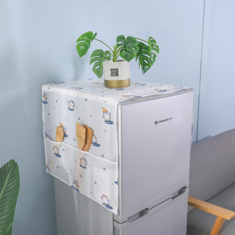 Tấm phủ bảo vệ tủ lạnh Nilon không thấm nước có túi 2 bên tiện lợi.