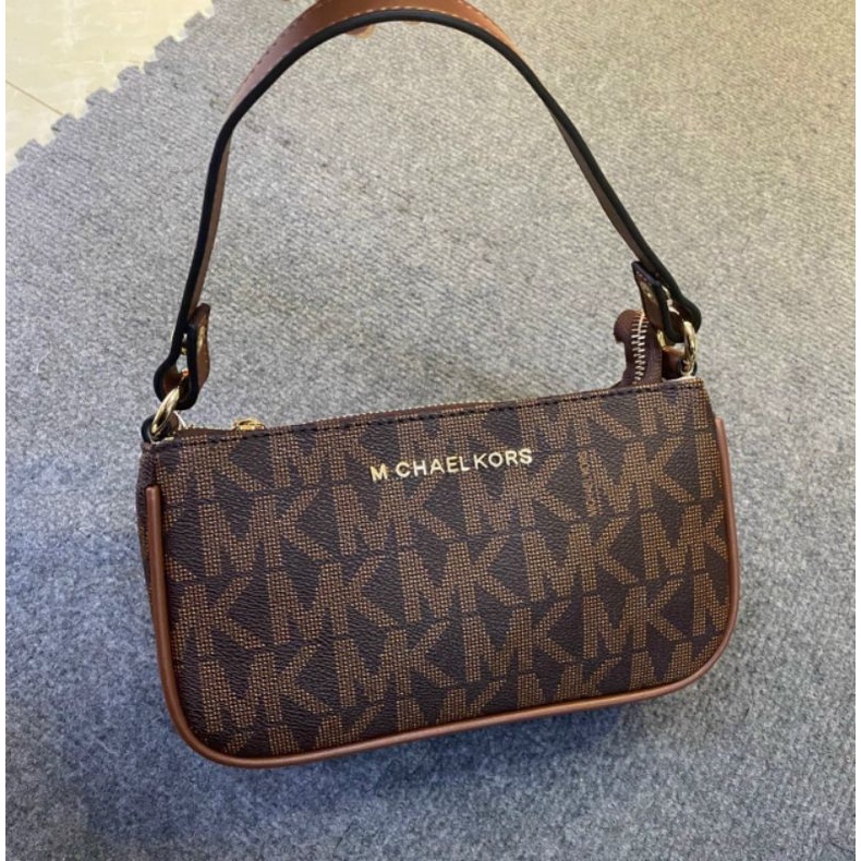 TÚI ĐEO CHÉO MK  XUẤT DƯ