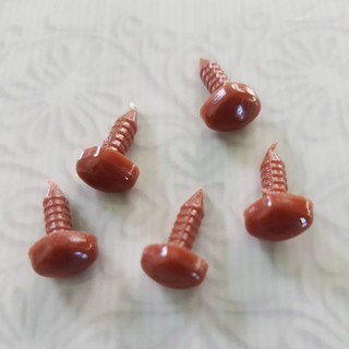 Mắt thú nhỏ