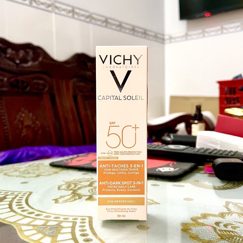 Kem chống nắng giảm thâm nám SPF 50+ Vichy Capital Soleil UVB+UVA Anti Dark Spot 3 in 1 50ml