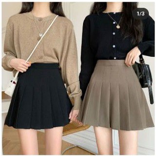 Chân váy xếp li ngắn
