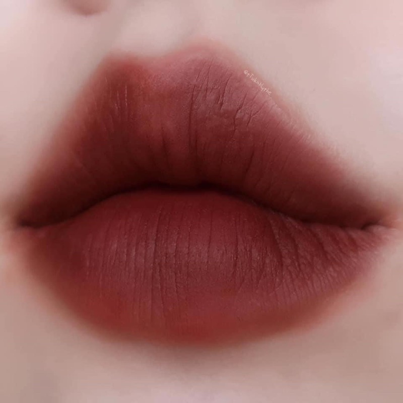 Son kem lì 3CE Velvet Lip Tint Taupe -đỏ nâu