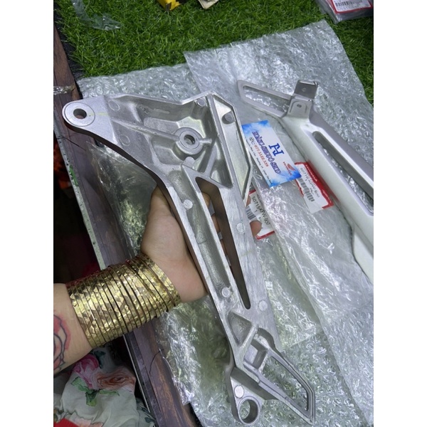 Gác chân dream lùn 125 ,chính hãng