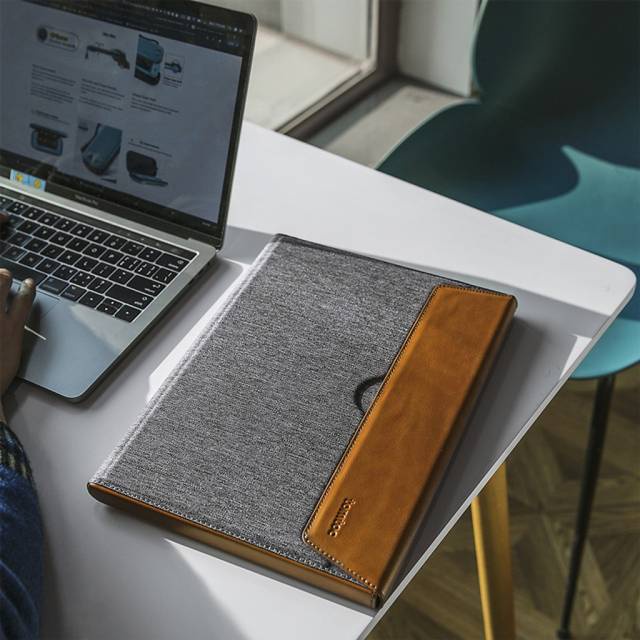 Túi Chống Va Đập Tomtoc H15-E02Y [Chính Hãng USA] Premium Leather For Macbook Pro 15″ - Gray