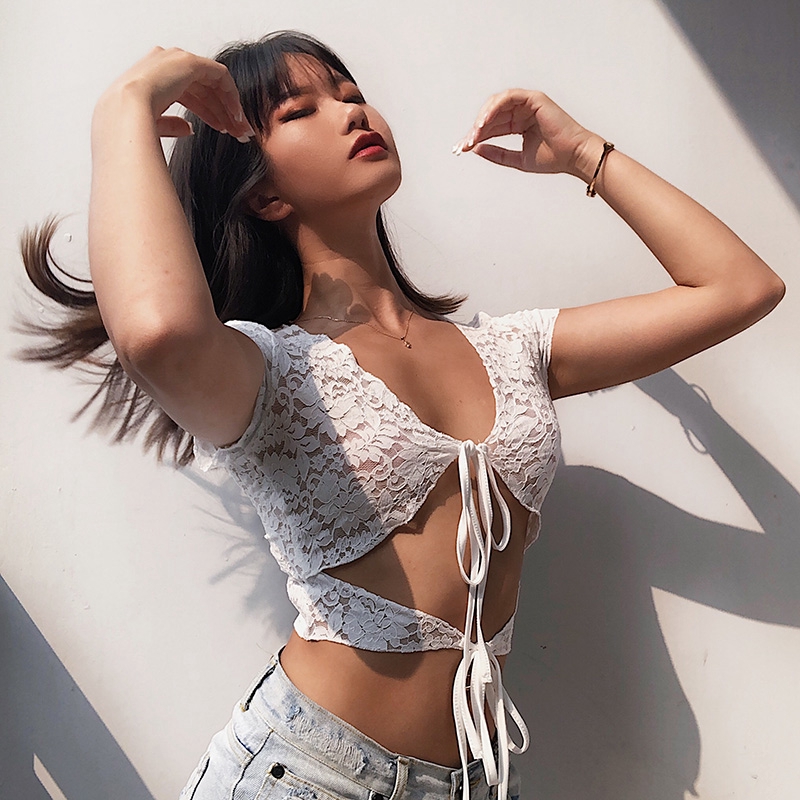 Áo kiểu crop top tay ngắn phối ren quyến rũ thời trang cho nữ