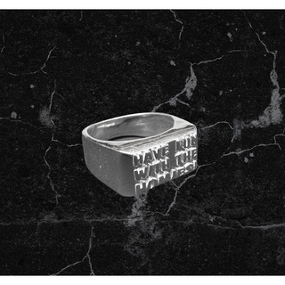Nhẫn logo hfwth