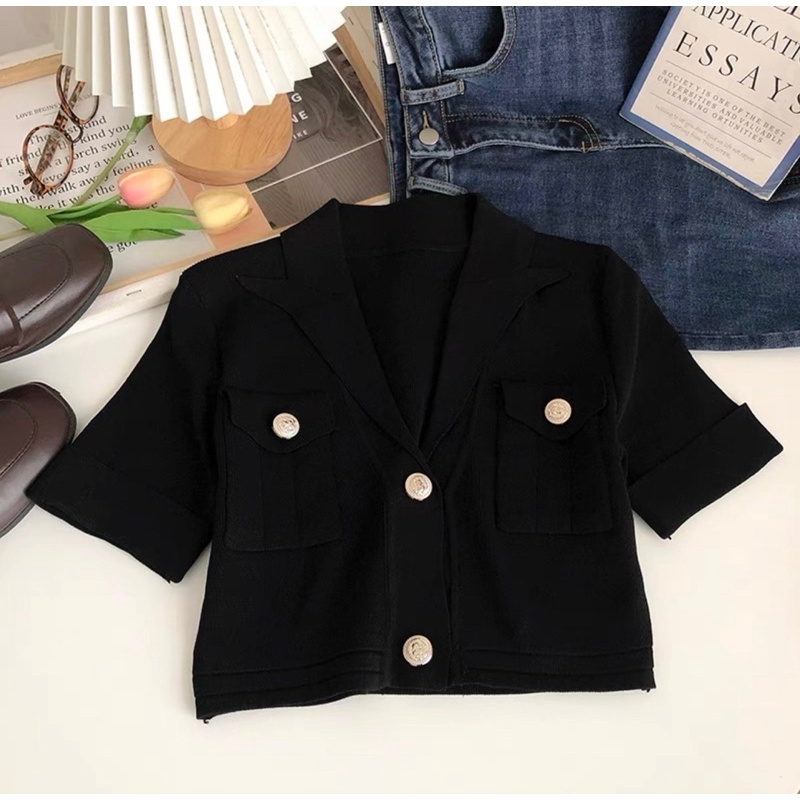 Áo len dệt kim kiểu cổ vest dáng croptop