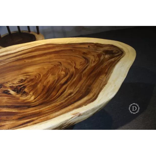 Mặt gỗ me tây 90cm đến 120cm, dày 4-5cm-Sơn Pu đẹp, mịn - Dùng làm bàn caphe hoặc ghế, mang vẻ đẹp tự nhiên, sang trọng