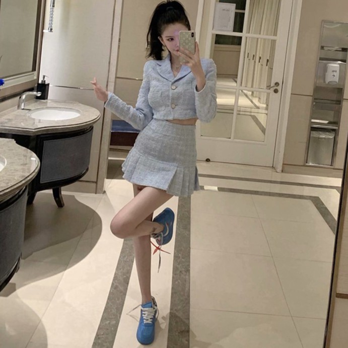 ĐỒ BỘ/SET BỘ NỮ ÁO KÈM CHÂN VÁY THỜI TRANG